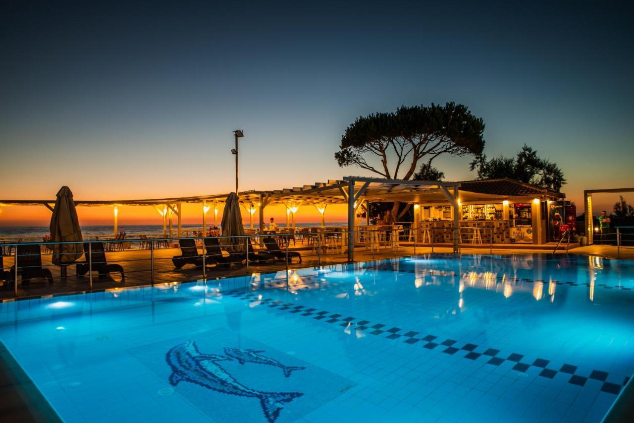 Mesogeios Hotel Маратополис Екстериор снимка