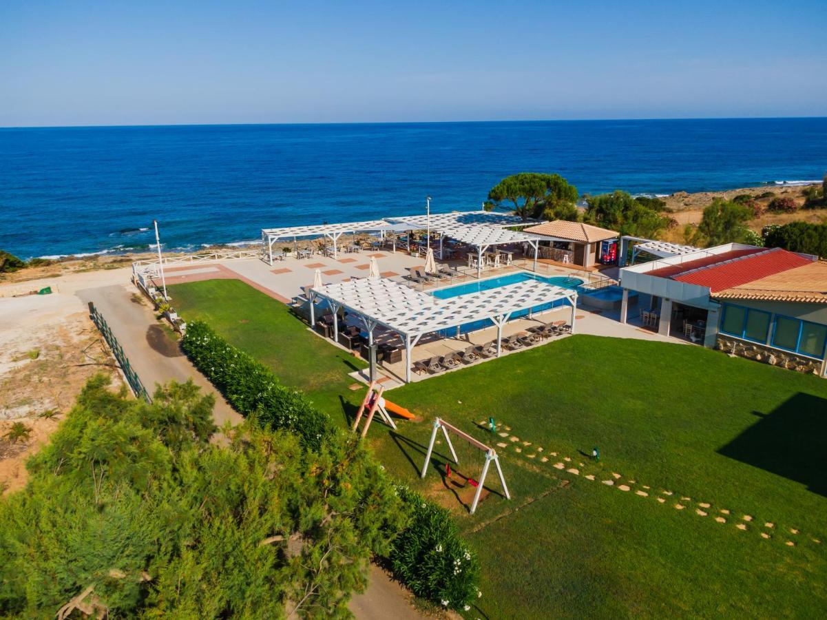 Mesogeios Hotel Маратополис Екстериор снимка