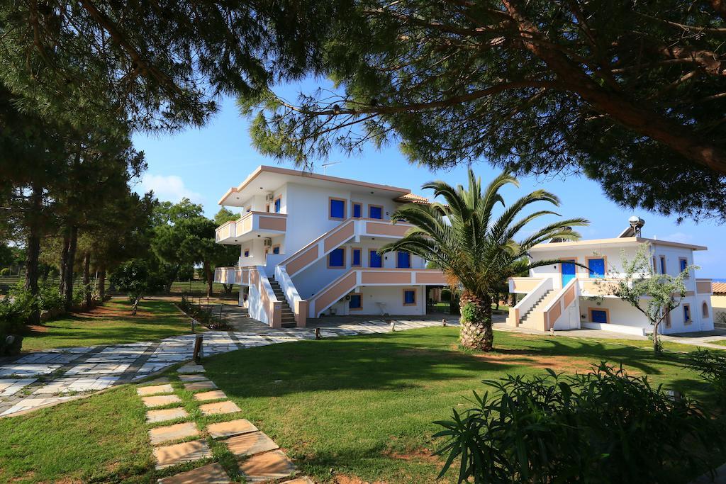 Mesogeios Hotel Маратополис Екстериор снимка