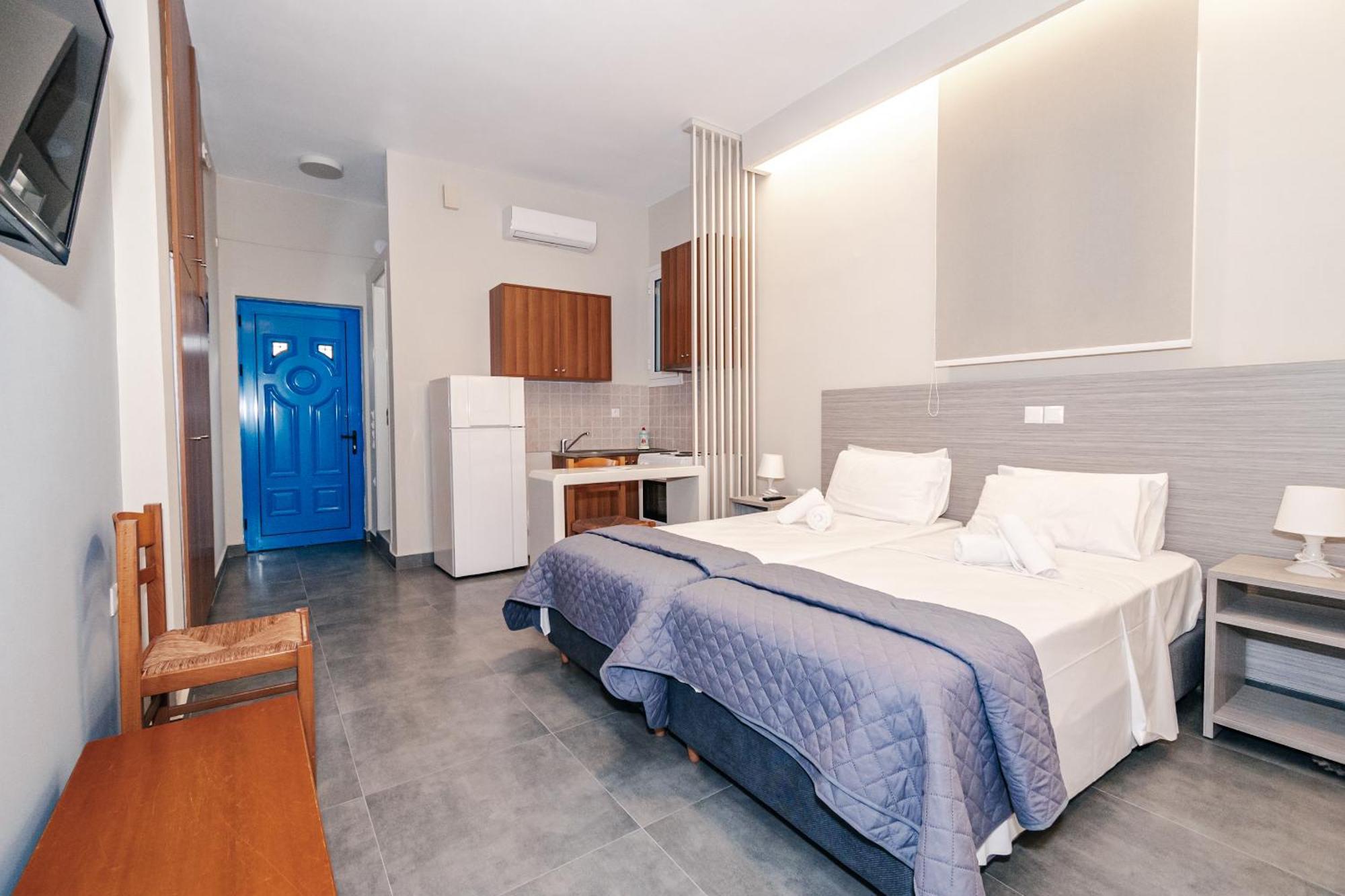 Mesogeios Hotel Маратополис Екстериор снимка