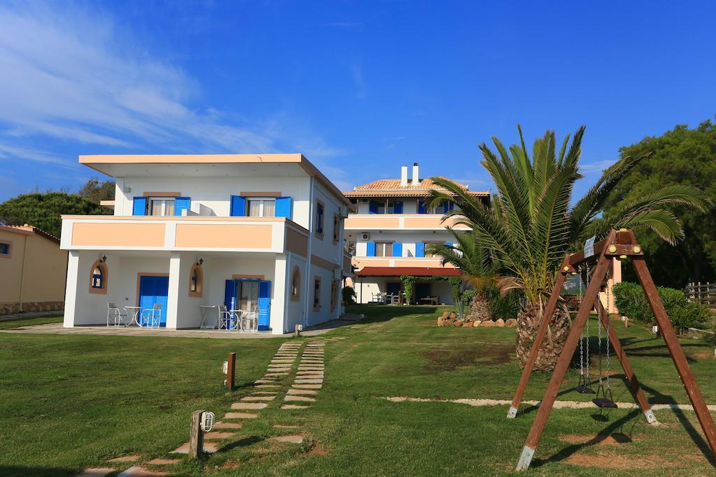 Mesogeios Hotel Маратополис Екстериор снимка
